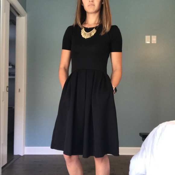LuLaRoe Dresses & Skirts - LuLaRoe solid black Amelia